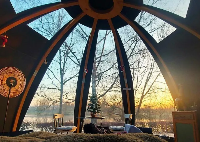 Bulle De L'etang - Etat Nature Chata